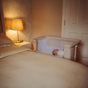 Rockabye Bedside/Rocking Crib